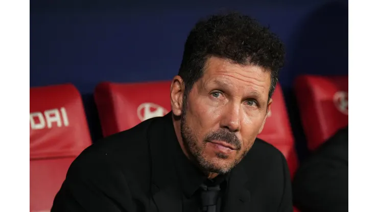 MADRID, SPAIN - SEPTEMBER 18: Diego Simeone, Head Coach of Atletico de Madrid looks on prior to the LaLiga Santander match between Atletico de Madrid and Real Madrid CF at Civitas Metropolitano Stadium on September 18, 2022 in Madrid, Spain. (Photo by Angel Martinez/Getty Images)
