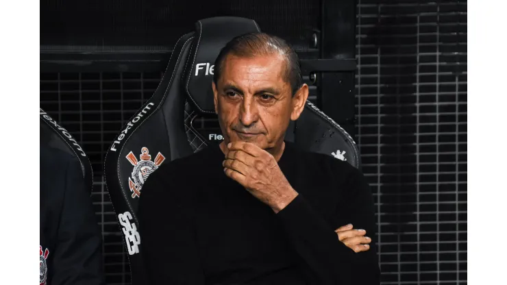 Ramon Diaz, coach of Corinthians, during the game between Corinthians and Palmeiras at the Neo Quimica Arena in Sao Paulo, Brazil, the match valid for the Brazilian Championship Series A. Roberto Casimiro / SPP PUBLICATIONxNOTxINxBRAxMEX Copyright: xRobertoxCasimirox/xSPPx spp-en-RoCaSp-RCA_8066
