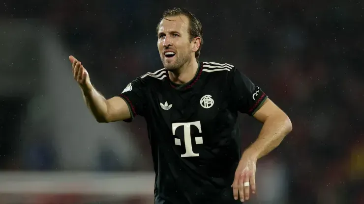 Harry Kane em ação pelo Bayern de Munique (Lars Baron/Getty Images)