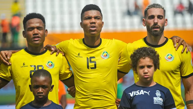 Geny Catamo, Renildo e Ricardo Martins, jogadores da seleção moçambicana. Foto: Imago.
