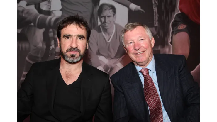 Cantona tem forte ligação a Alex Ferguson. Foto: Imago
