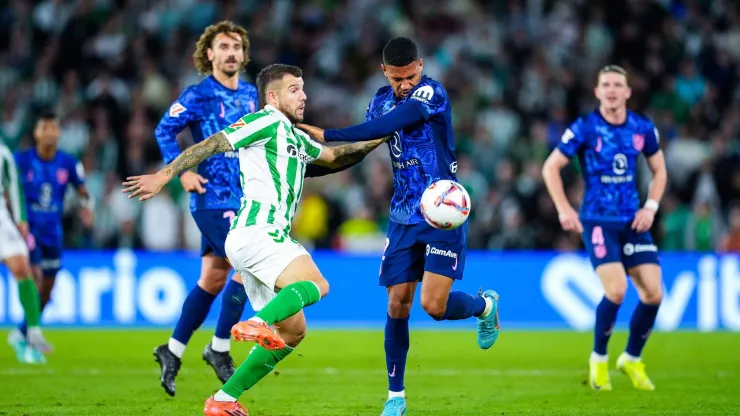 Reinildo esteve em campo pelo Atlético de Madrid. Foto: Imago
