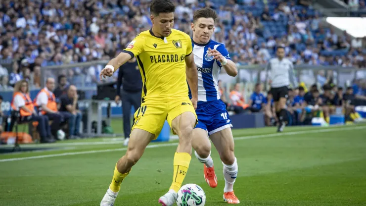 Francisco Moura contra o Porto na última temporada. Foto: Imago
