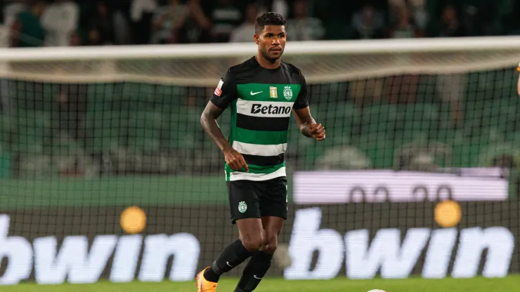 Matheus Reis é baixa no Sporting. Foto: Imago
