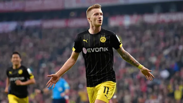 during the Bundesliga match between FC Bayern Muenchen and Borussia Dortmund at Allianz Arena on November 1, 2014 in Munich, Germany.
