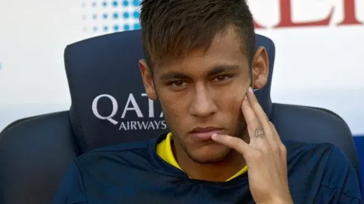 Barcelona's Brazilian forward Neymar da Silva Santos Junior sits during the Spanish league football match FC Barcelona vs Levante UD at the Camp Nou stadium in Barcelona on August 18, 2013. AFP PHOTO / QUIQUE GARCIA (Photo credit should read QUIQUE GARCIA/AFP/Getty Images)
