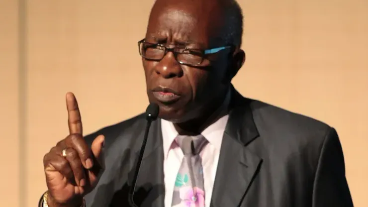 FIFA Vice-President Jack Warner participates in the official draw for the U-17 Women's World Cup in Port of Spain in this May 5, 2010 file photo. Warner is one of the members in FIFA President Sepp Blatter's executive committee being accused on May 10, 2011 by ex-English FA Chairman David Triesman as wanting a bribe […]
