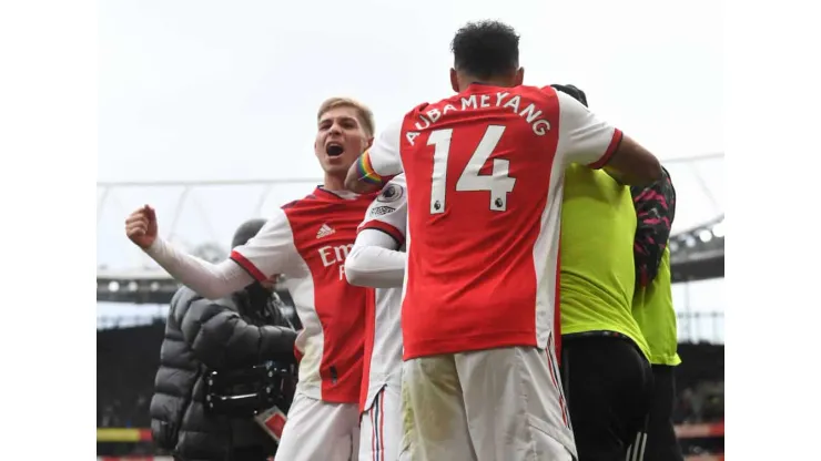 LONDON, ENGLAND – NOVEMBER 27: (L) Emile Smith Rowe celebrates the 2nd Arsenal goal, scored by Gabriel Martinelli during the Premier League match between Arsenal  and  Newcastle United at Emirates Stadium on November 27, 2021 in London, England. (Photo by Stuart MacFarlane/Arsenal FC via Getty Images)
