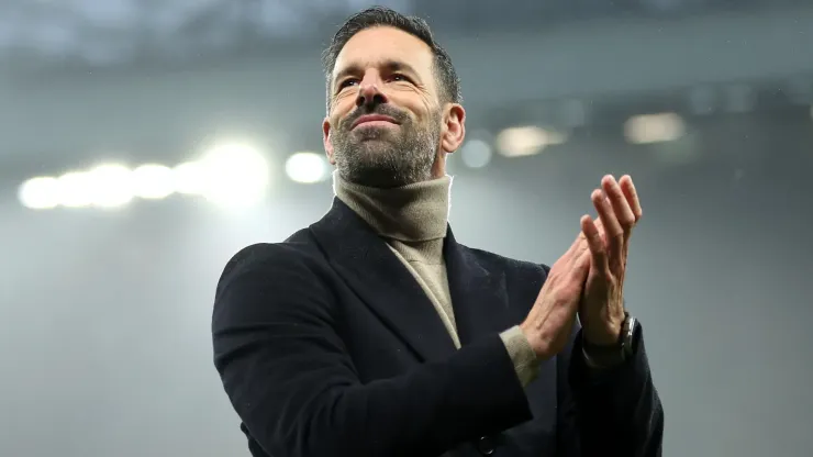 Ruud van Nistelrooy, Interim Head Coach of Manchester United, applauds the fans after the team's victory in the Premier League match between Manchester United FC and Leicester City FC at Old Trafford on November 10, 2024 in Manchester, England. 
