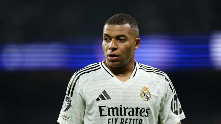 The final ruling in Kylian Mbappé's dispute with PSG underscores the fractured relationship between the player and the club. 
