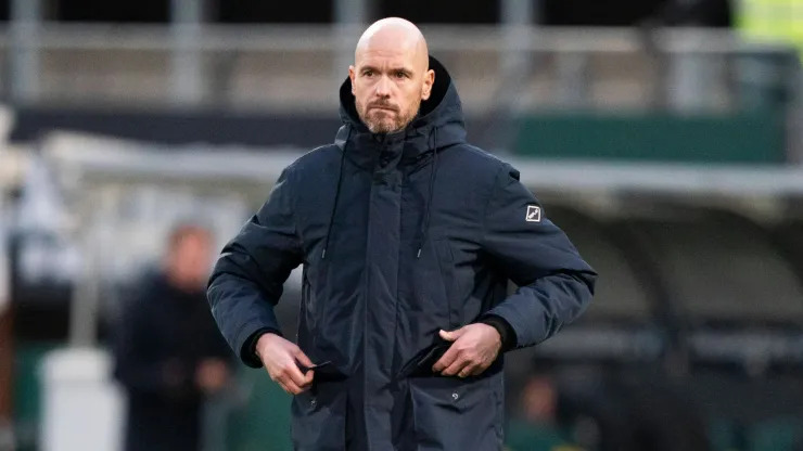 Jürgen Klopp's move to Red Bull could result in Erik ten Hag managing RB Leipzig.  
