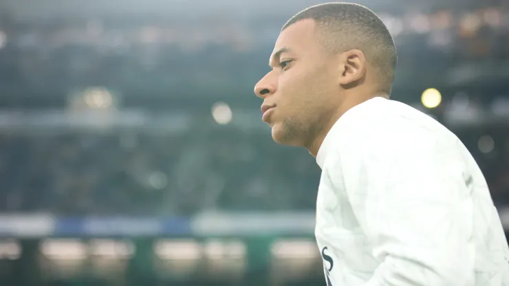 Kylian Mbappe of Real Madrid CF looks on prior to the LaLiga match between Real Madrid CF and Getafe CF at Estadio Santiago Bernabeu on December 01, 2024 in Madrid, Spain.
