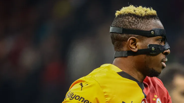 A potential player exchange deal between Manchester United and Napoli for Victor Osimhen could involve three Red Devils players.
