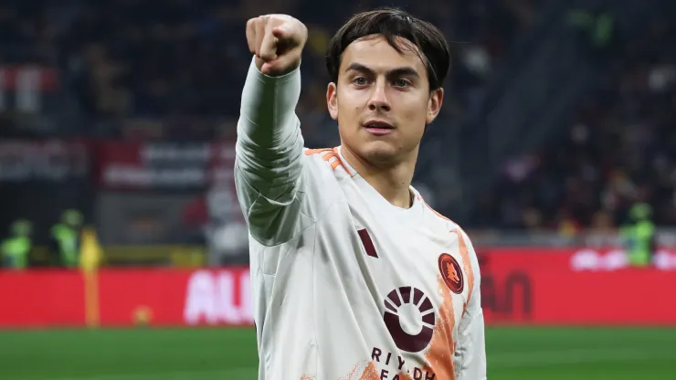 Paulo Dybala of AS Roma gestures during the Serie A match between AC Milan and AS Roma.
