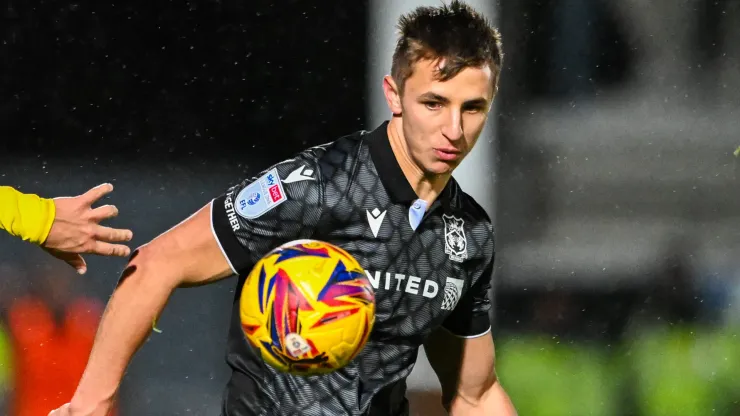 Max Cleworth of Wrexham during the Sky Bet League 1 match at the Pirelli Stadium.
