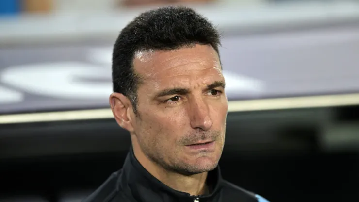 Lionel Scaloni, Head Coach of Argentina looks on prior to the South of American FIFA World Cup 2026 Qualifier between Argentina and Brazil at Estadio Más Monumental Antonio Vespucio Liberti on March 25, 2025 in Buenos Aires, Argentina.
