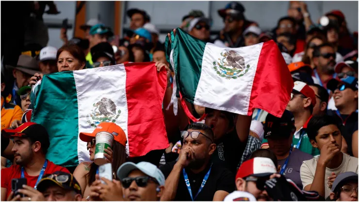 Fans show their support with Mexico flags
