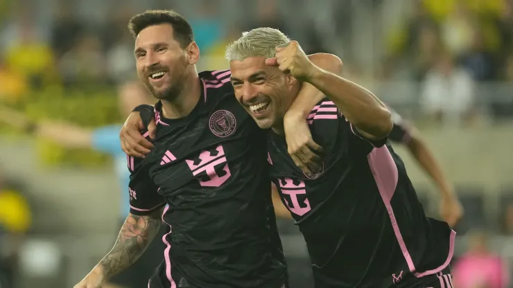 In a heartfelt video announcement, Luis Suárez introduced Lionel Messi as his new partner in the Deportivo LSM project. 
