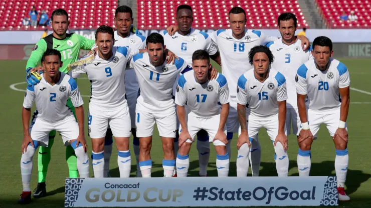 The starting lineup for Nicaragua poses for a team photo prior to the start of the Nicaragua v Haiti: Group B – 2019 CONCACAF Gold Cup.
