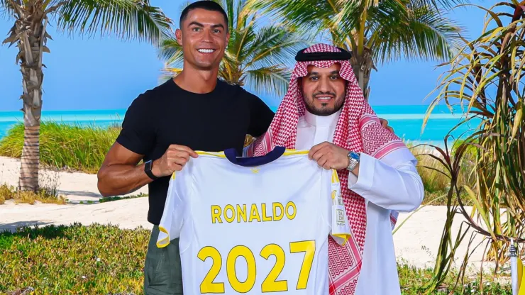 Cristiano Ronaldo is staying at Al-Nassr until 2027.
