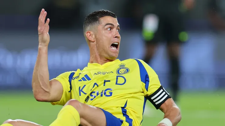 Both teams face uncertainty ahead of their next match: Lionel Messi is questionable after suffering a hamstring injury, while Pumas UNAM will be without suspended goalkeeper Keylor Navas.
