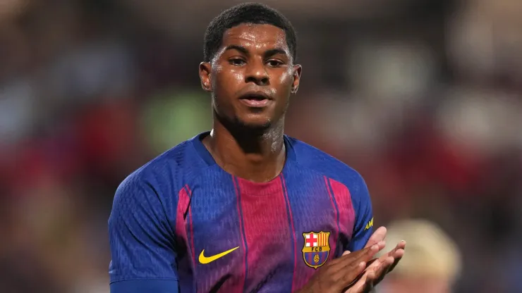 Marcus Rashford of FC Barcelona applauds during the Joan Gamper Trophy match between FC Barcelona and Como1907.
