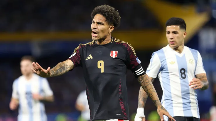 The 41-year-old striker briefly returned in March 2025, scoring his 40th international goal and becoming the oldest player to score in a CONMEBOL qualifier.
