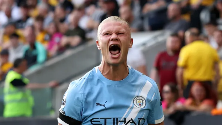 Pep Guardiola’s Manchester City are under pressure after two straight league defeats, making this derby a must-win at home.
