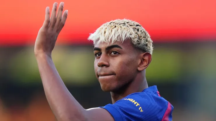 Hansi Flick named a 22-man squad for the match at St. James’ Park, with Christensen and De Jong expected to play key roles as Barcelona looks for a strong start in Europe.
