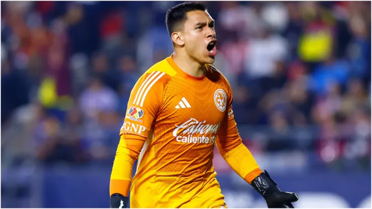 Goalkeeper Luis Malagon of America
