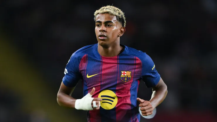 Hansi Flick’s Barcelona remains unbeaten in LaLiga, but Yamal’s absence forces tactical adjustments ahead of crucial fixtures.
