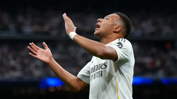 Kylian Mbappe reacts during the LaLiga match between Real Madrid and Barcelona.