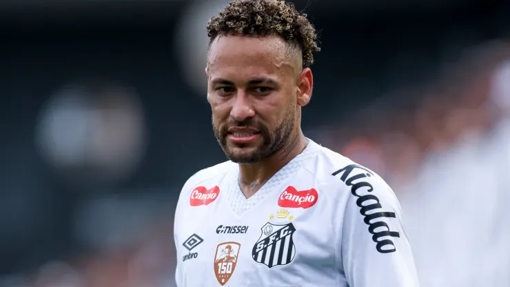 Neymar Junior of Santos looks on during the Brasileirao 2025 match.
