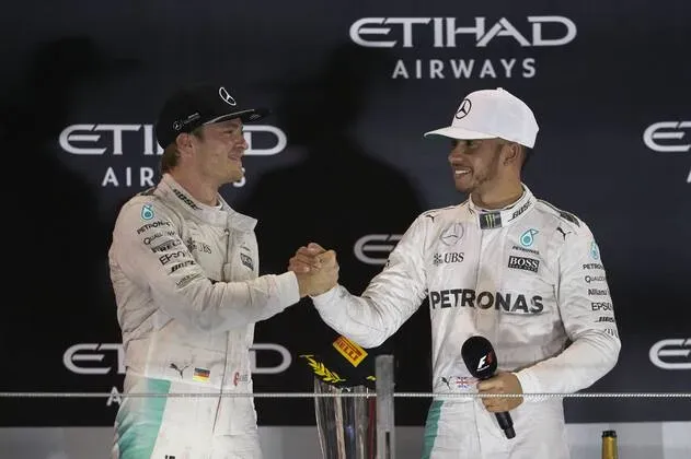 Los asientos de Mercedes en 2016 estaban ocupados por Hamilton y Rosberg. Imago