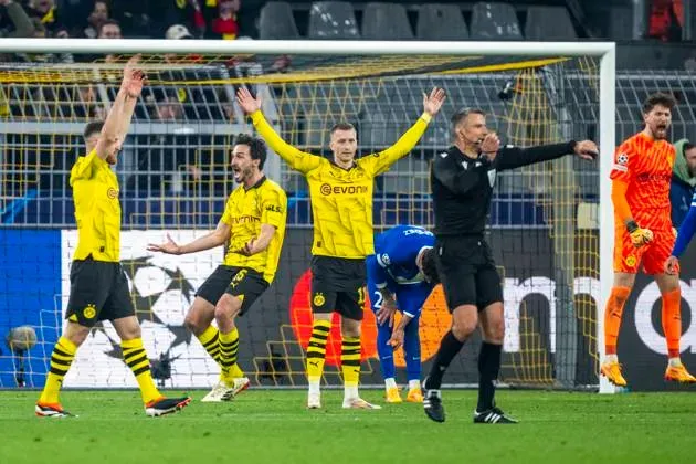 Slavko Vincic fue el árbitro en el histórico triunfo del Borussia Dortmund ante Atlético de Madrid.