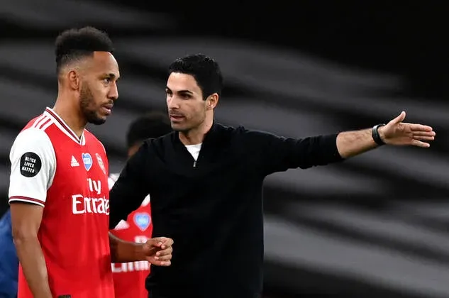 Aubameyang y Arteta discutieron y allí terminó todo.