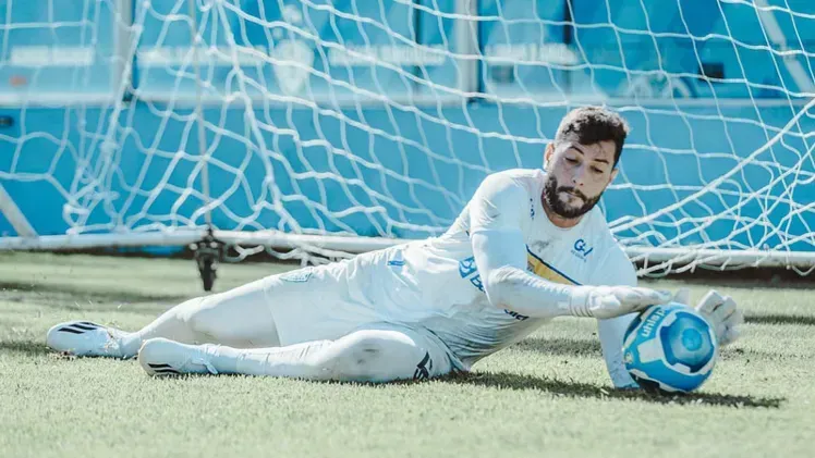 Foto: John Wesley/Reprodução das Redes Sociais Oficiais do Paysandu – Goleiro Thiago Coelho