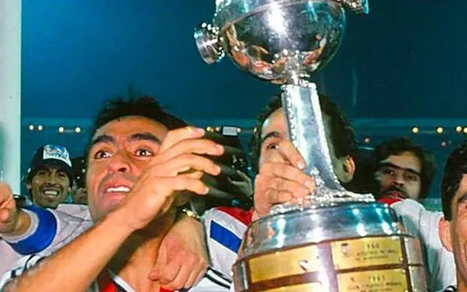 Archivo: Jaime Pizarro con la mítica Libertadores del 91´ con Colo Colo