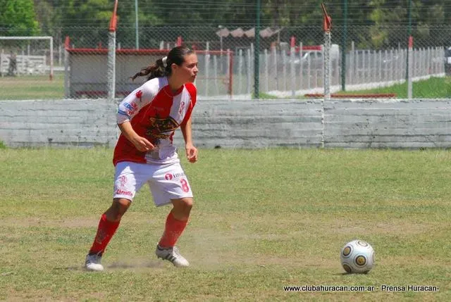 Bonse y sus primeros pasos en Huracán.
