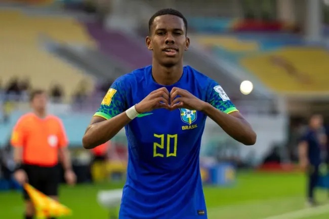 Estevão jogando na Seleção Brasileira no Mundial Sub-17 – Foto: Leto Ribas/CBF
