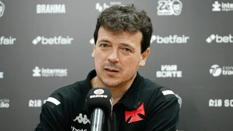 Fernando Diniz é apresentado no Vasco. Foto: Matheus Lima/Vasco da Gama
