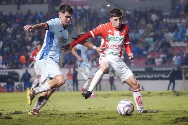 Heriberto Jurado contra Cruz Azul en este Apertura 2023. (Imago 7)