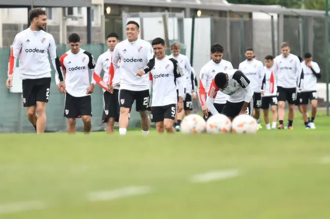 Lautaro River se entrenó con Primera y suma chances de viajar a Uruguay (Foto: Prensa River)