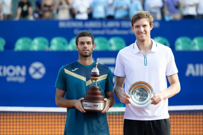 Díaz Acosta sacó provecho de los varios errores de Nico Jarry en Buenos Aires | Argentina Open