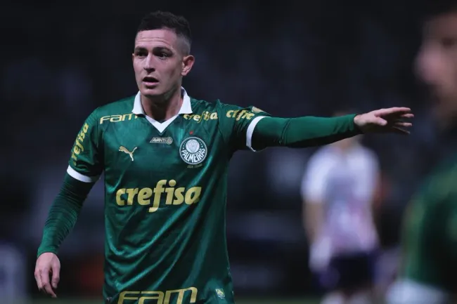 Aníbal Moreno, jogador do Palmeiras, durante partida contra o San Lorenzo (Foto: Ettore Chiereguini/AGIF)