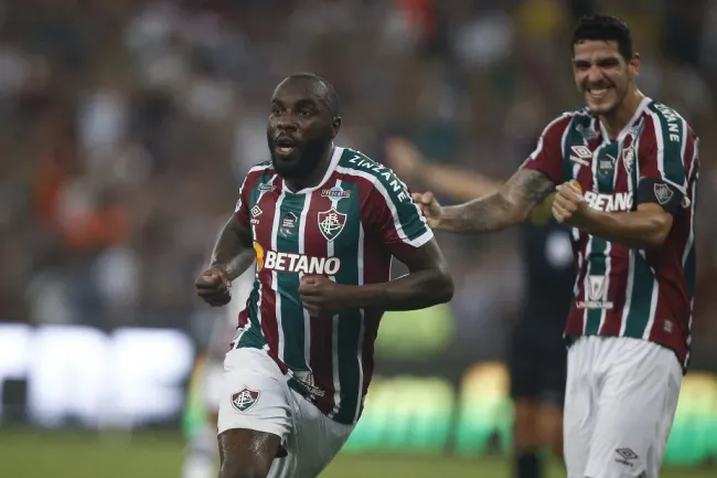 Manoel jugó 15 partidos en la temporada antes de ser suspendido. (Foto: Getty Images)