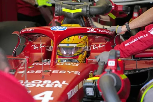 Hamilton habló de las discusiones con su ingeniero.