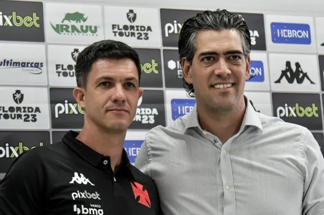 Thiago Ribeiro/AGIF – Torcida está pedindo a demissão de Barbieri e Bracks