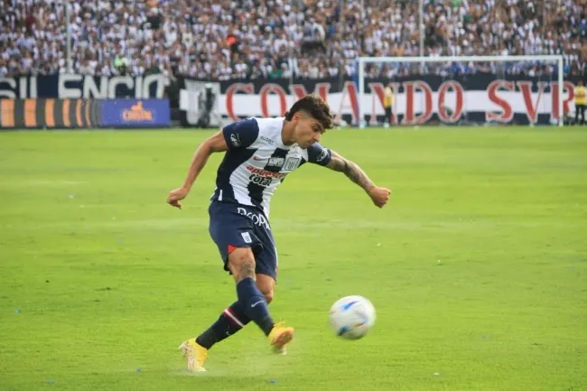 Franco Zanelatto durante la Tarde blanquiazul