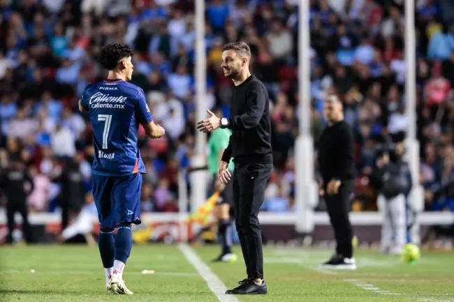 El plan de Martín Anselmi con Uriel Antuna en Cruz Azul (Imago 7)